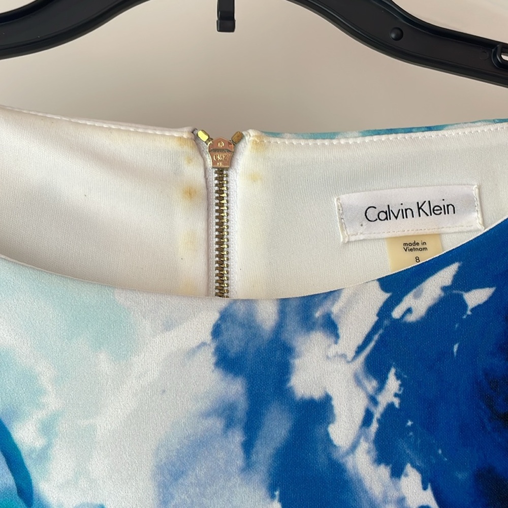 Calvin Klein Blue & White Floral Sheath Dress Size 8 - Picture 8 of 8